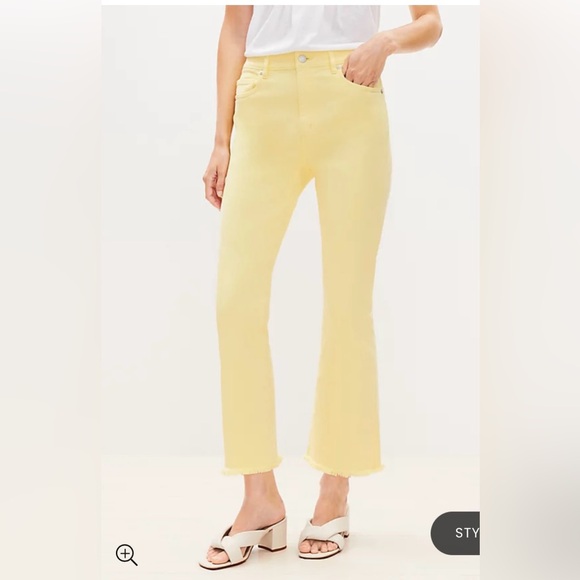 LOFT Frayed High Rise Kick Crop Jeans in Lemon Squeeze IN YELLOW - Picture 1 of 3